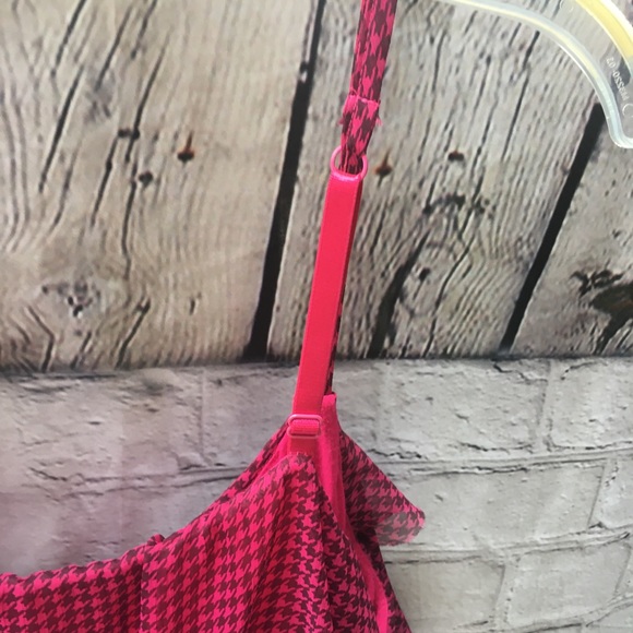 Houndstooth Layered Top - New York & Company XL - Picture 9 of 13